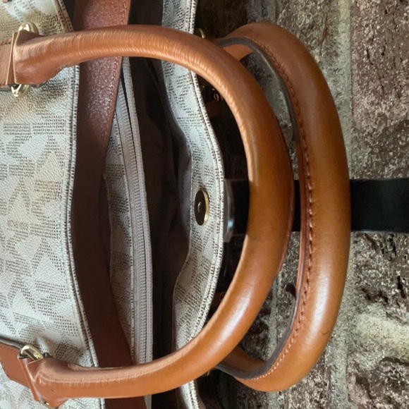 MICHAEL KORS 👜 Hamilton - Picture 4 of 16